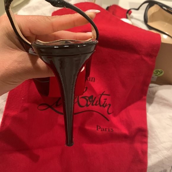 Selling the Bianca sling 140mm black patent sling back. Size 39. - Picture 5 of 6